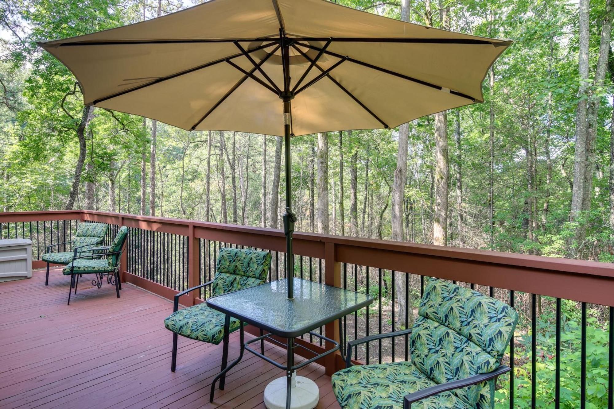 Quaint Smoky Mountain - 4 Mi To Gatlinburg! Gatlinburg